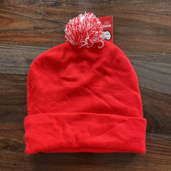 Hello Kitty Red Knit Beanie with Pom-Pom - Picture 2 of 3